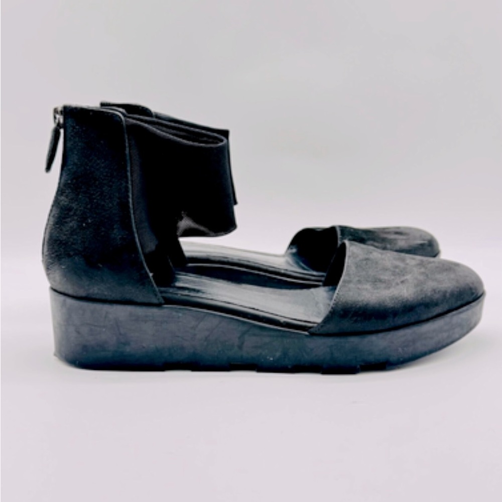 Women's Black Eileen Fisher black shoes